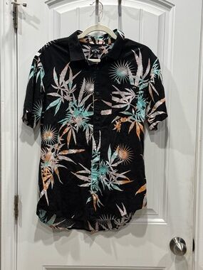 Billabong Men’s Size M Organic Cotton Button Up Tropical Camp Shirt EUC